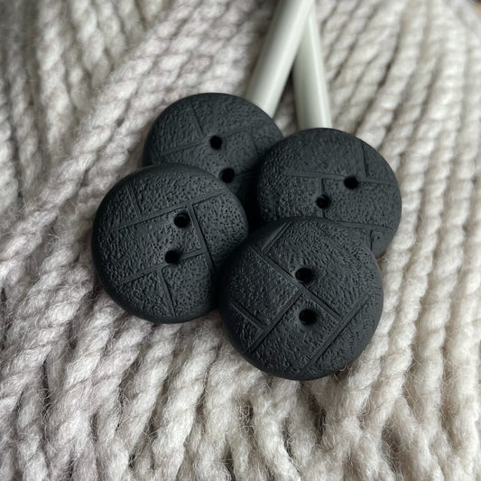 Quality Black Round Line Pattern Abstract Polymer Clay Buttons with Impression- set of 4 - 20mm
